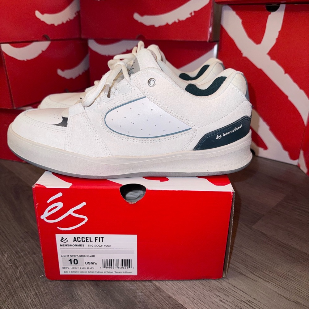 Accel Fit White Sneakers